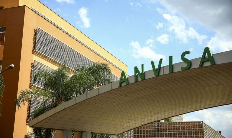  Anvisa proíbe peeling de fenol após morte de empresário