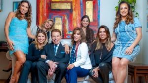 Silvio Santos, Esposa Íris Abravanel e as 6 filhas